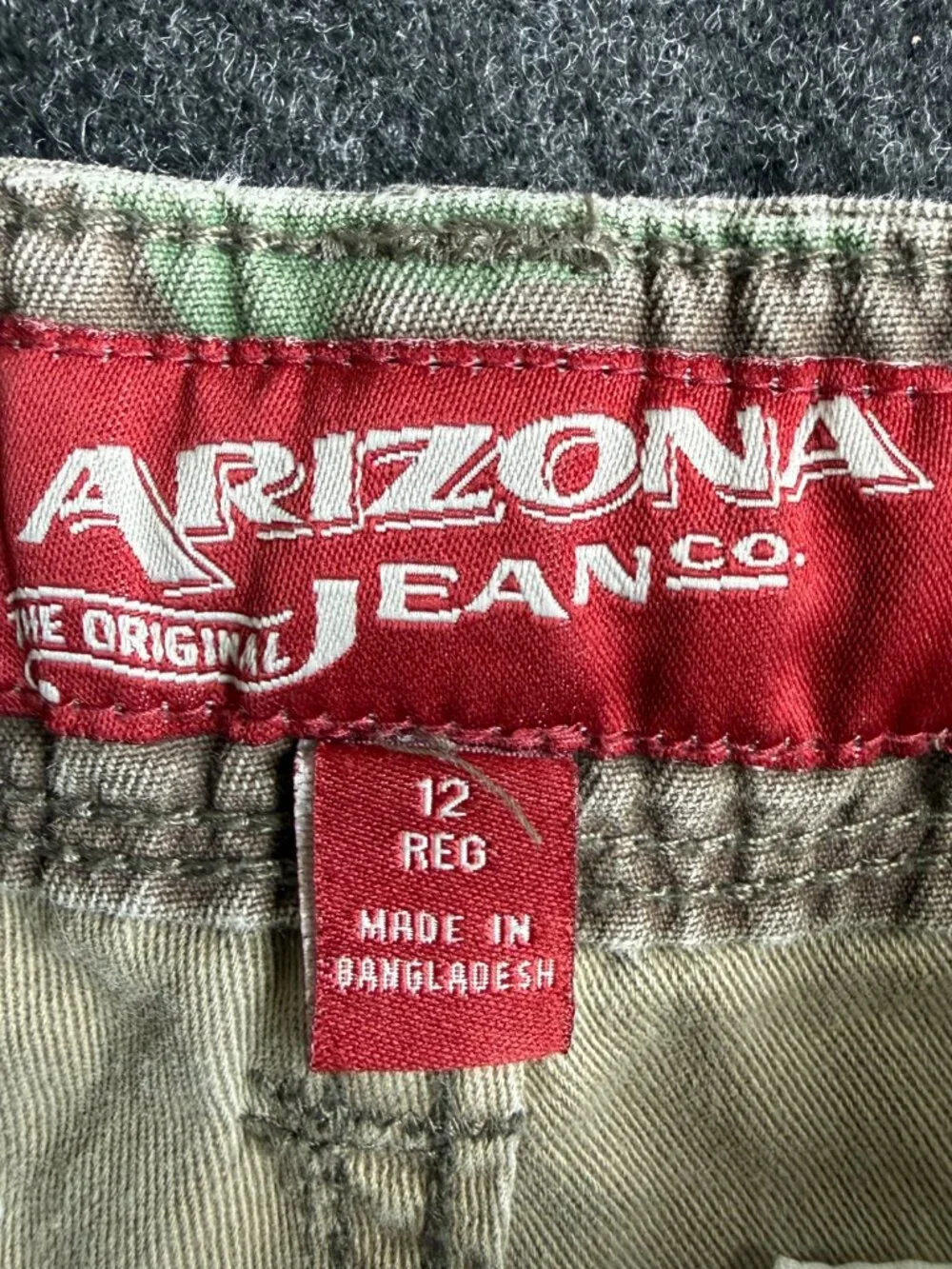 Arizona Boys Size 12 Camouflage Cargo Shorts